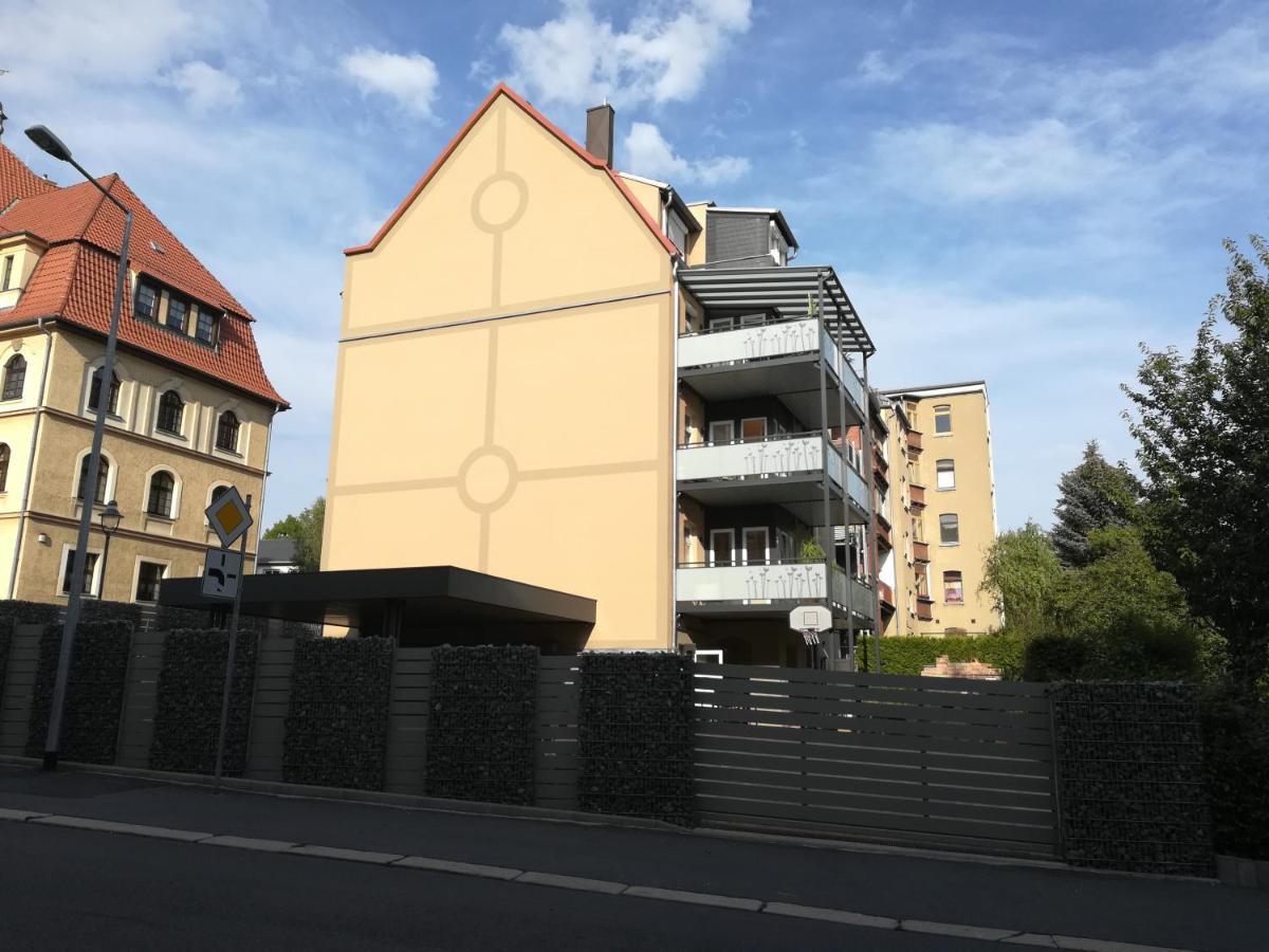 Hochwertige Ferienwohnung/Zentrumsnahe Lage! ライヒェンバッハ・イム・フォークトラント エクステリア 写真