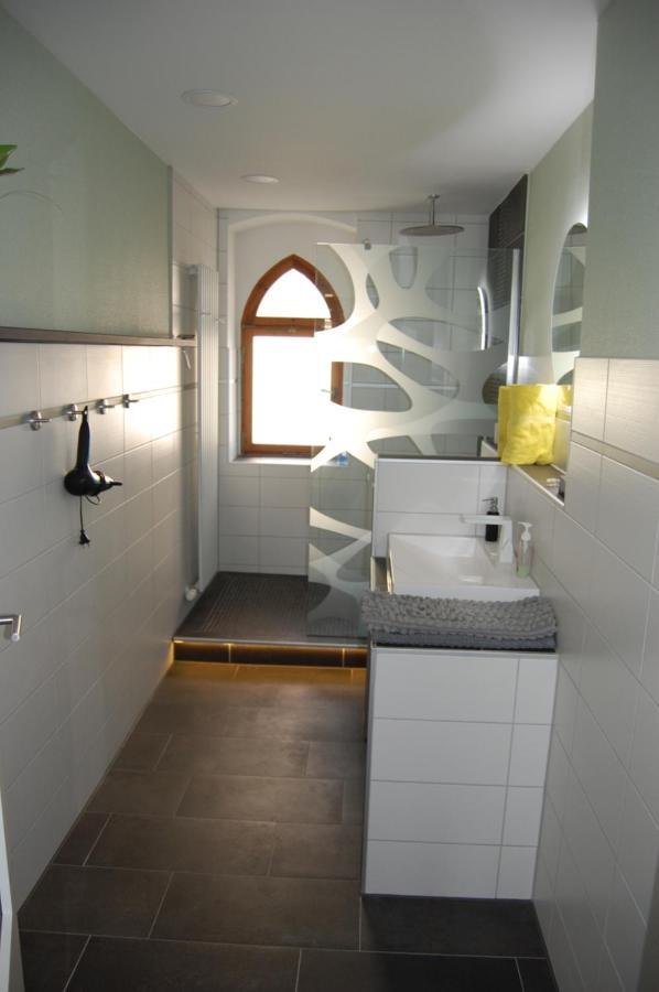 Hochwertige Ferienwohnung/Zentrumsnahe Lage! ライヒェンバッハ・イム・フォークトラント エクステリア 写真